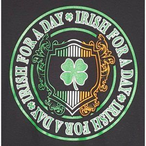 Irish For A Day St Patty's Patrick's Day Shamrock Size M 20"  Soft Black T Shirt